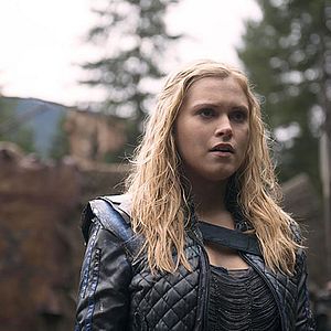 Foto Eliza Taylor