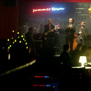 Foto Wednesday 04:45