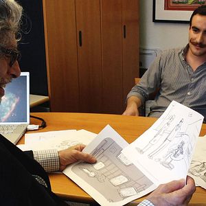 Foto Very Semi-Serious