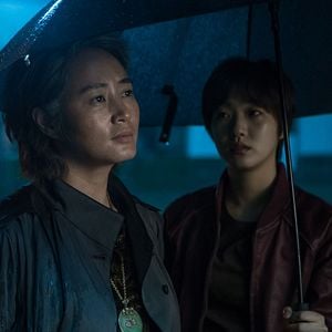 Foto A Menina do Guarda-volume