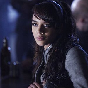 Foto Hannah John-Kamen