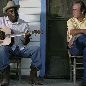 Foto Às Margens de um Crime