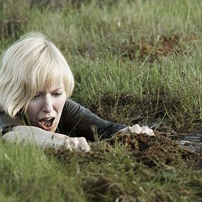 Foto Paisagem Com Várias Luas﻿