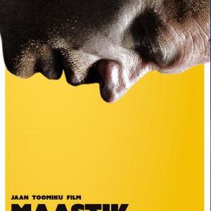 Foto Paisagem Com Várias Luas﻿