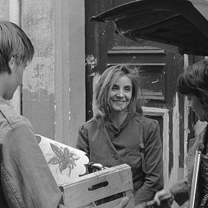 Foto À Sombra de Duas Mulheres