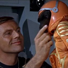 Foto Robinson Crusoé em Marte