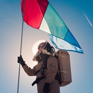 Foto Above and Below