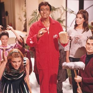 Foto Um Convidado Bem Trapalhão