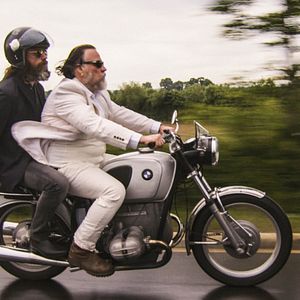 Foto Je suis mort mais j'ai des amis