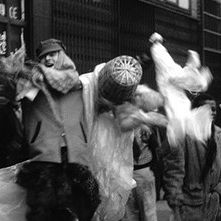 Foto Two Wrenching Departures