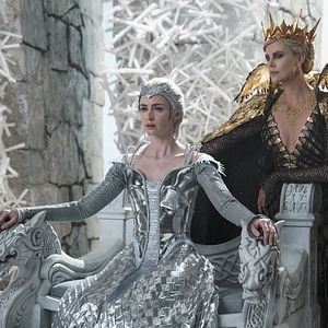 Foto O Caçador e a Rainha do Gelo