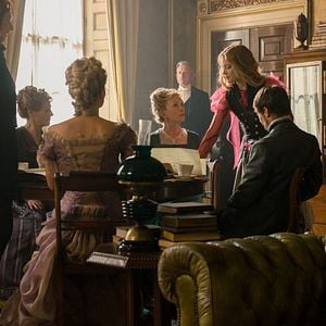 Foto Alice Através do Espelho