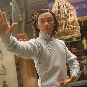 Foto O Monge Desce A Montanha