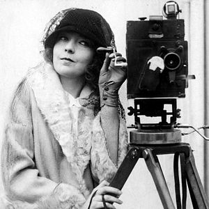 Foto E a Mulher Criou Hollywood