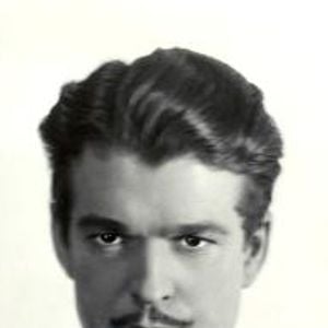 Foto Wallace MacDonald