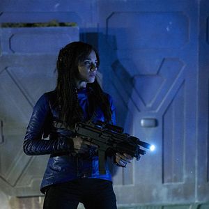 Foto Hannah John-Kamen
