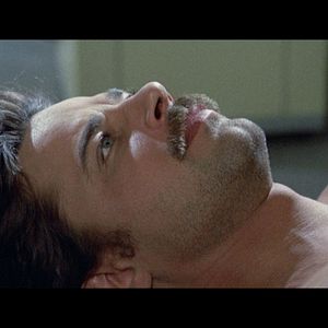 Foto A Breve Noite das Bonecas de Vidro