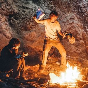 Foto Um Cadáver Para Sobreviver