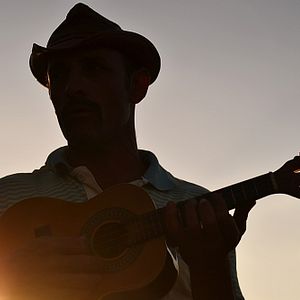 Foto Do Corpo à Caxirola