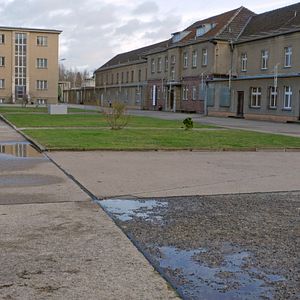 Foto The GDR Complex