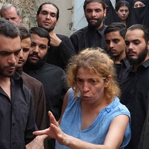 Foto À mon âge je me cache encore pour fumer