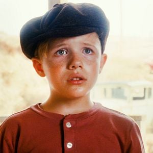 Foto Little Boy - Além do Impossível