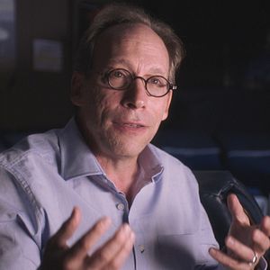 Foto Eis os Delírios do Mundo Conectado