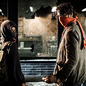 Foto Aqueles que Fazem a Revolução pela Metade Apenas Cavam suas Próprias Covas