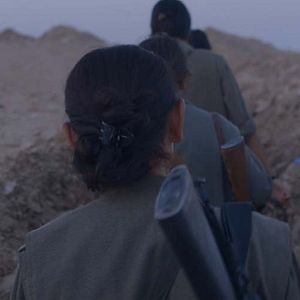 Foto Guslîstan, Terra de Rosas