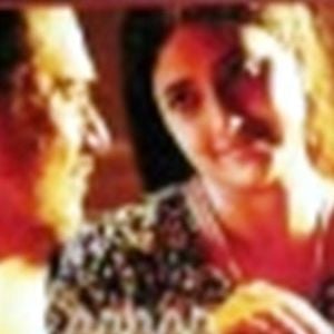 Foto Uma Mulher e Dois Homens