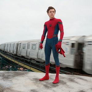 Foto Homem-Aranha: De Volta ao Lar