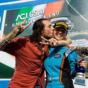 Foto Veloz Como O Vento