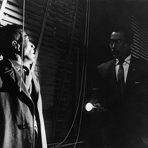 Foto Homem Mau Dorme Bem