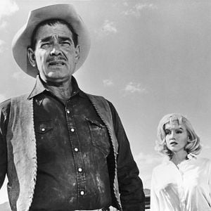 Foto Os Desajustados