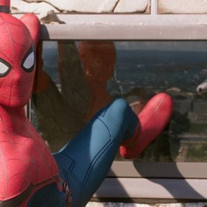 Foto Homem-Aranha: De Volta ao Lar