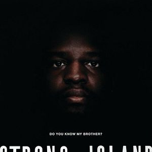 Foto Strong Island