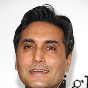 Foto Adnan Siddiqui