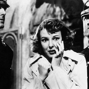 Foto Os Carrascos Também Morrem