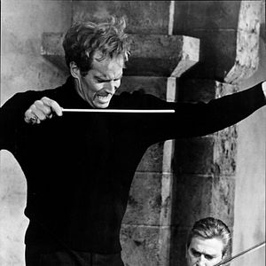 Foto Os Heróis Não Se Entregam