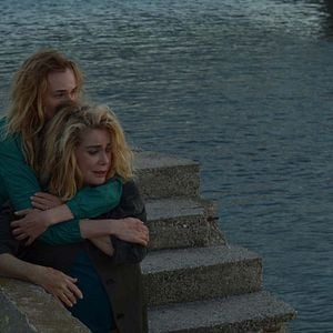 Foto Tout nous sépare