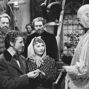 Foto Aliança De Aço