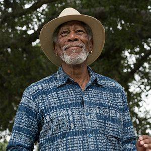 Foto The Story of Us com Morgan Freeman