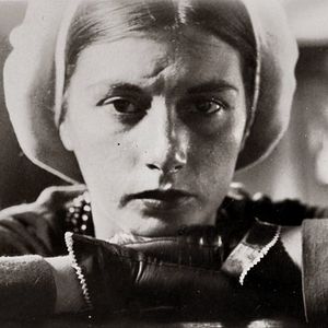 Foto Não Viajarei Escondida