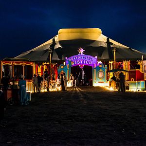 Foto O Grande Circo Místico