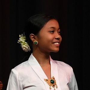 Foto Thaly Titi Kasih