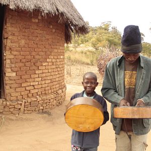 Foto Dzimba Dze Mabwe - Casa de Pedra