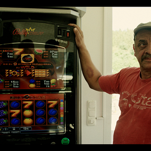 Foto B12 - Gestorben wird im nächsten Leben