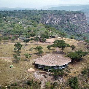 Foto Fly, Rocket Fly! - Mit Macheten zu den Sternen