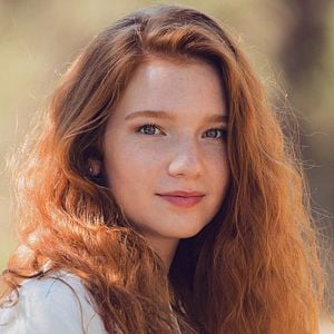 Foto Annalise Basso