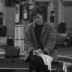 Foto Ela Passou Algumas Horas Sob a Luz do Sol